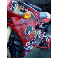 R&G Racing padací chrániče pro motocykly DUCATI 748/916/996 (-'01), černé (pár)